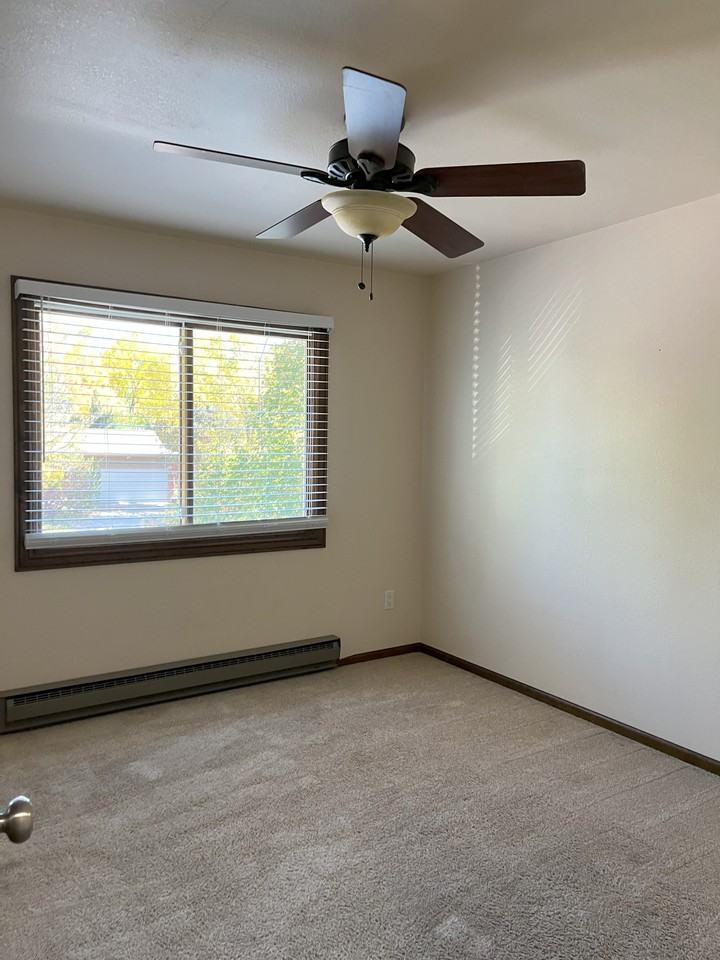 2631 Brookwood Dr #NA - Photo 4 of 11