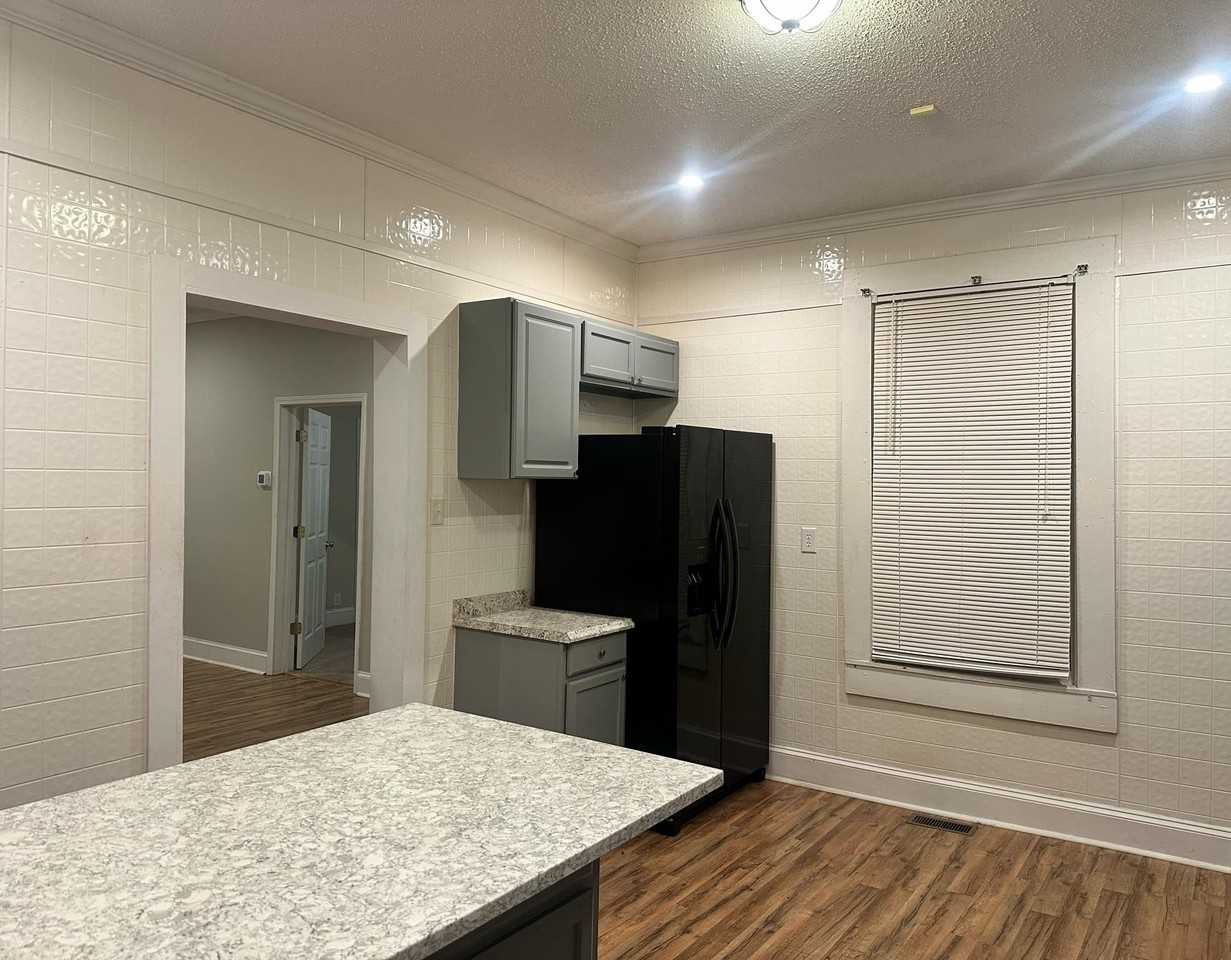 88 Kirk St #NA - Photo 2 of 9