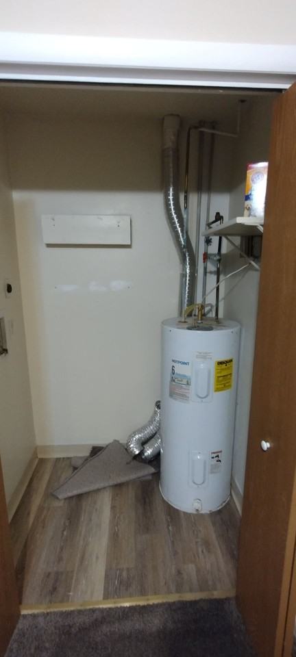 Topton Holdings LLC - Photo 7 of 10