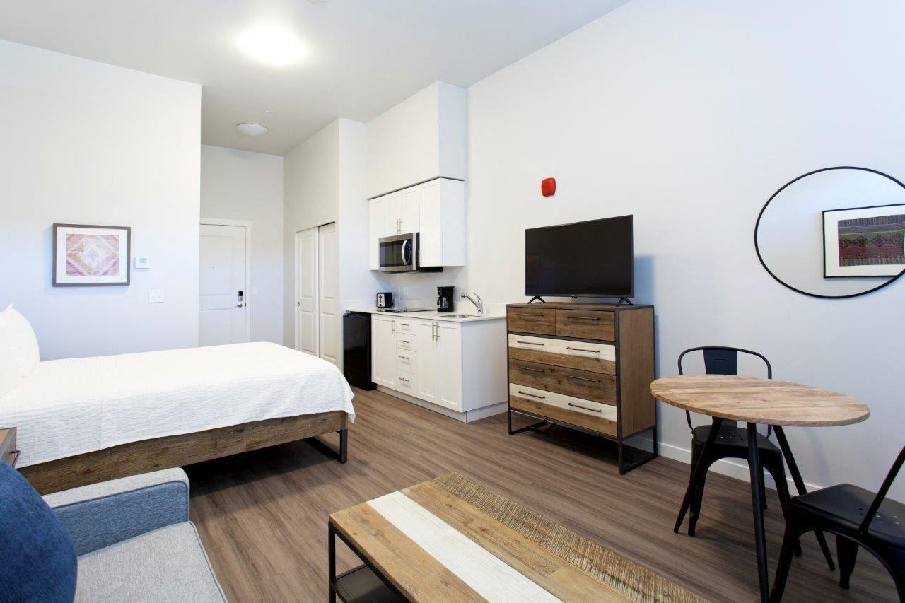 The Lodge - Photo 4 of 25