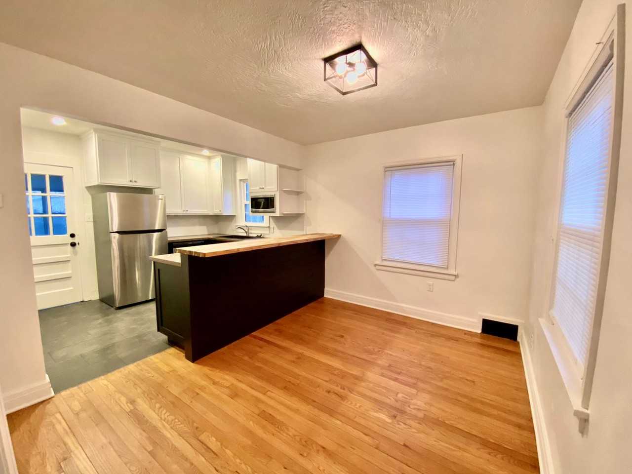 659 S Mccann Ave - Photo 3 of 9
