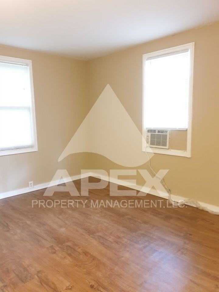 3105 Conner Dr - Photo 7 of 16