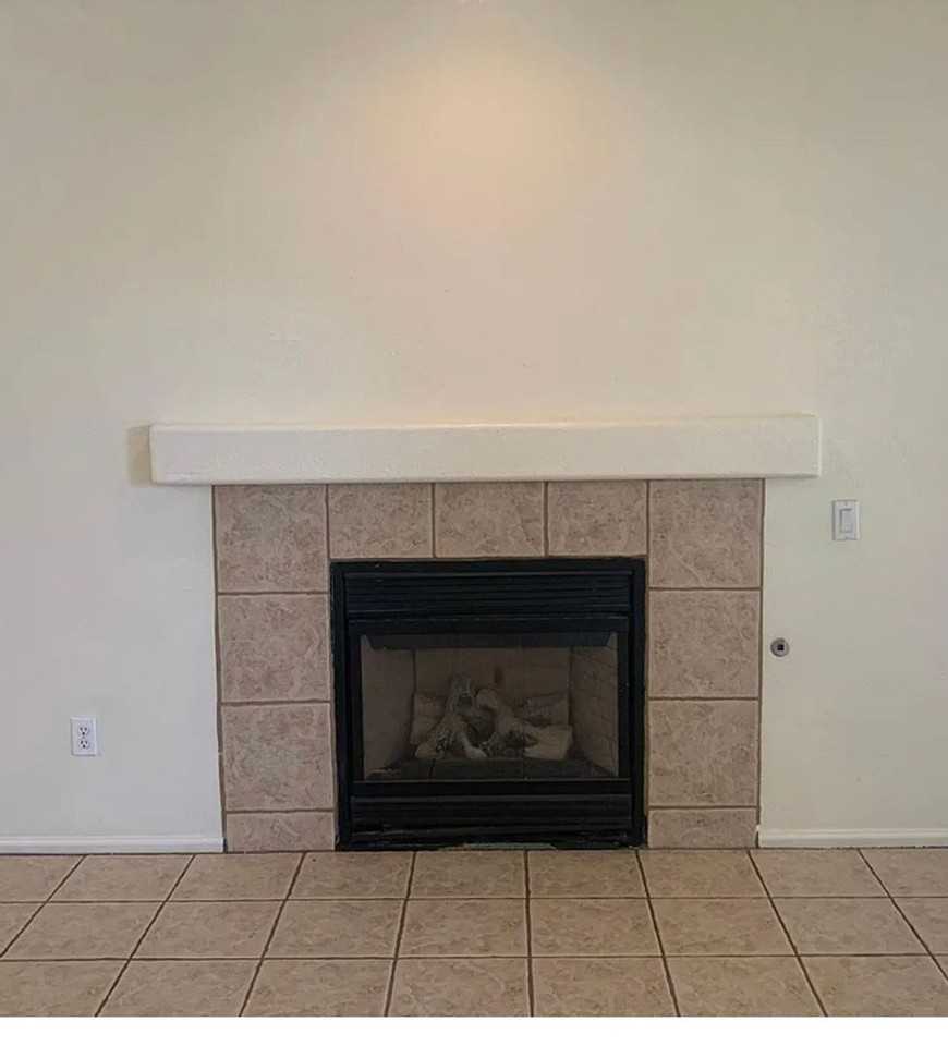 978 E Monteleone St - Photo 7 of 11