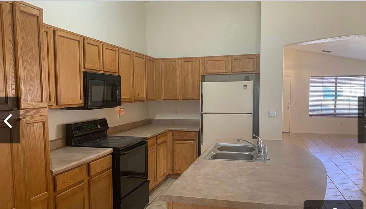 978 E Monteleone St - Photo 5 of 11