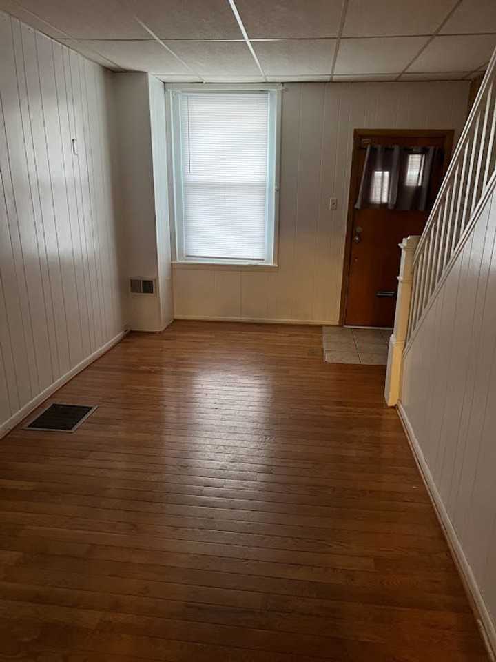 313 Kline St - Photo 3 of 13