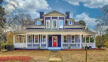 featured image of 302 Park Ave