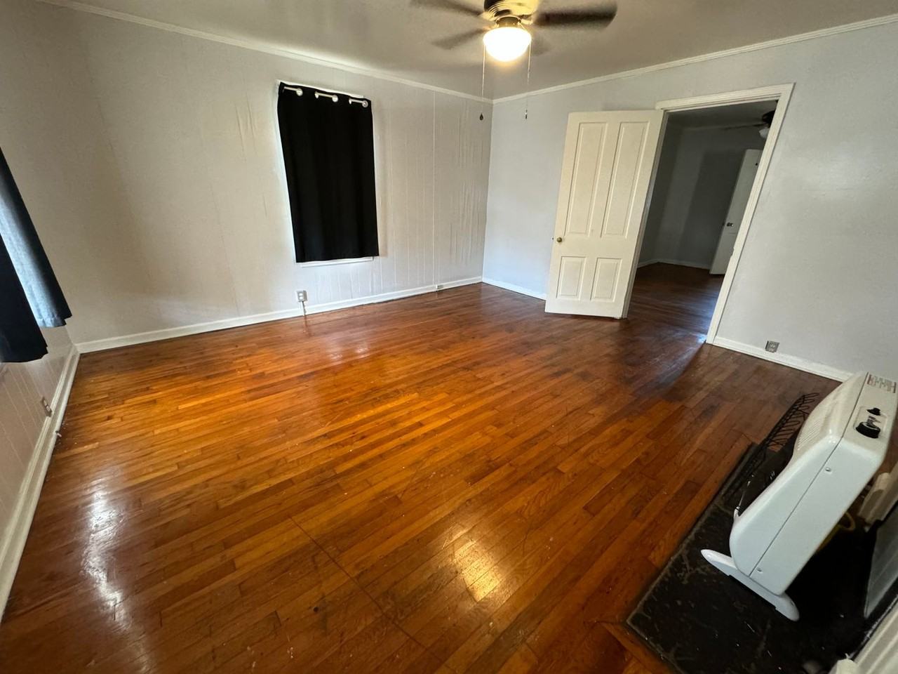 208 North Ave Ne - Photo 7 of 14