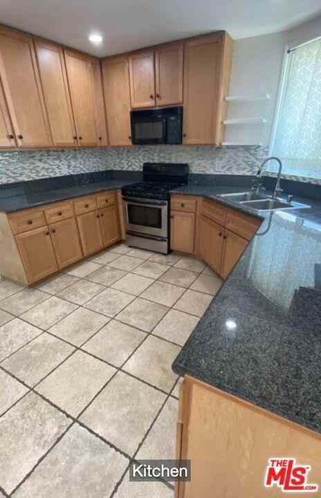 3713 Veteran Ave - Photo 2 of 8