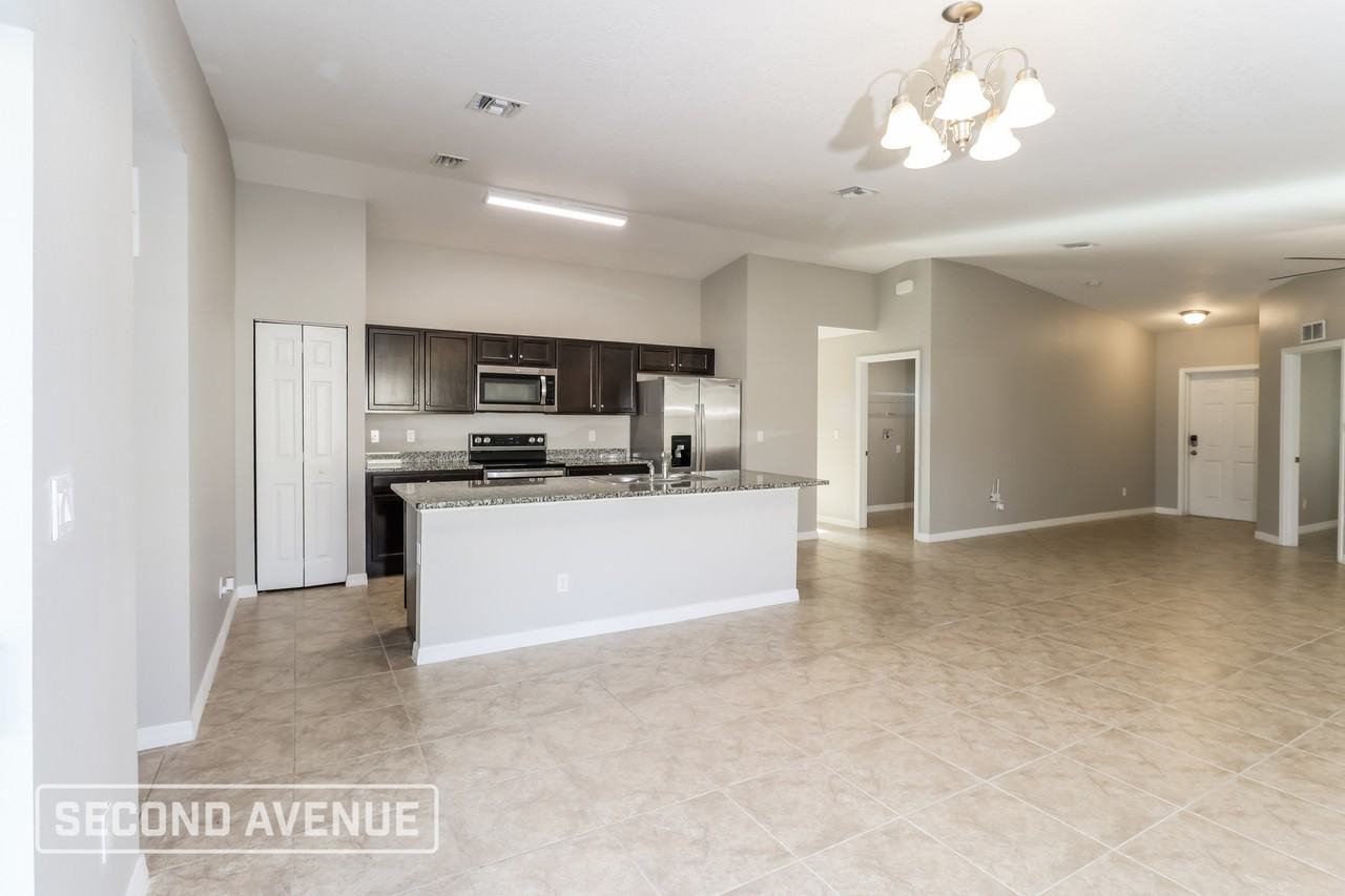 594 Topeka Rd Sw - Photo 7 of 27