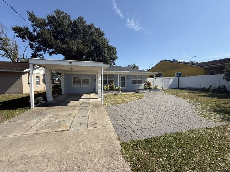315 S Lakewood Dr - Photo 2 of 22