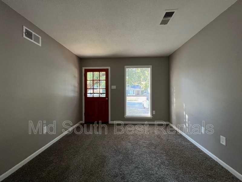 1904 Alta Vista Ave - Photo 2 of 8
