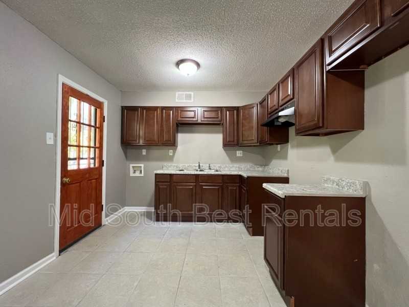 1904 Alta Vista Ave - Photo 3 of 8