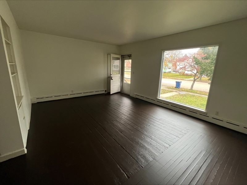 60 60/62 Tayco Street - Photo 3 of 11