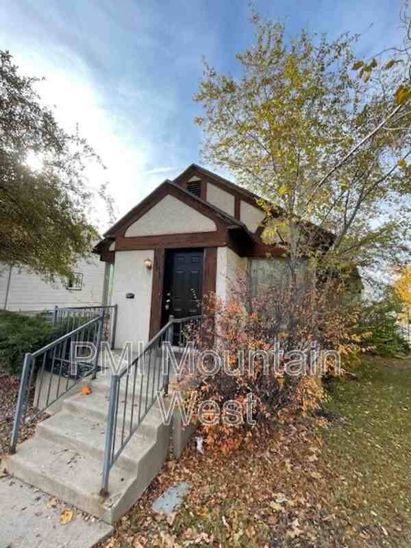 2903 Harrison Blvd - Photo 3 of 19