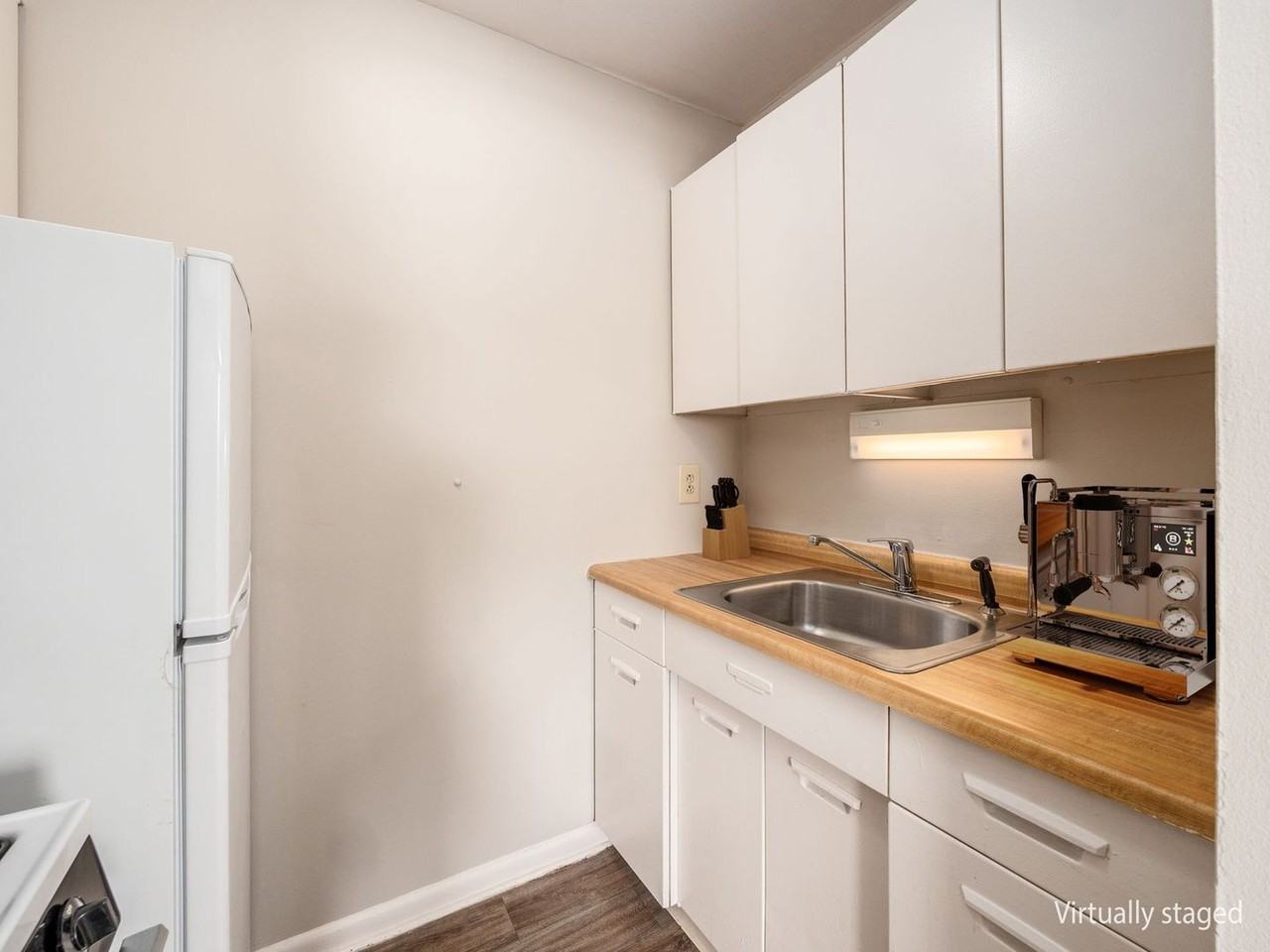 SK-1450 - Photo 2 of 4