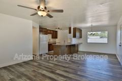 208 E Park Ave - Photo 1 of 1