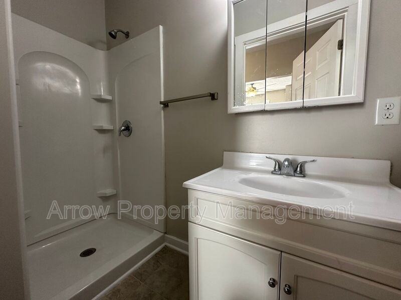 724 N 30th St - Photo 6 of 27