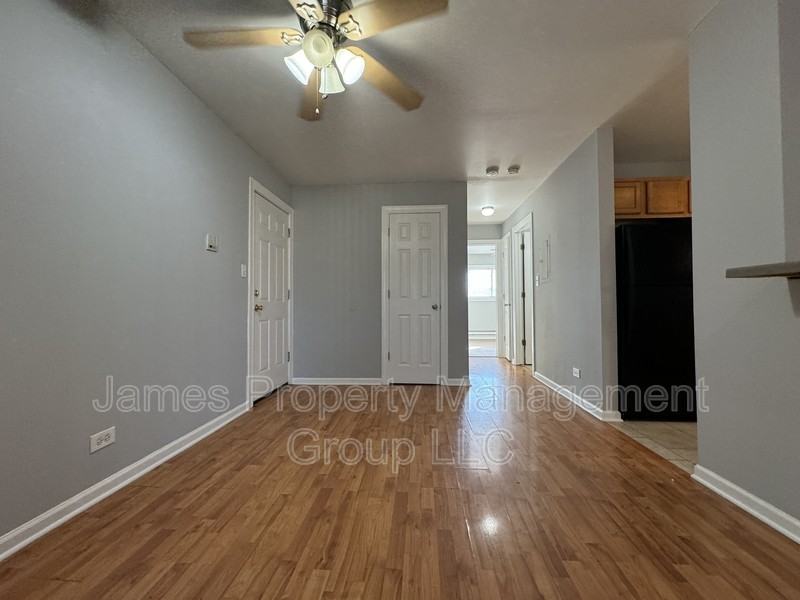 2407 Randall Ln - Photo 6 of 12