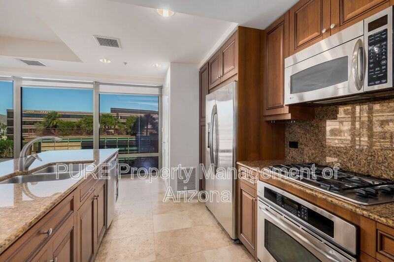 7151 E Rancho Vista Dr #5005 - Photo 2 of 23