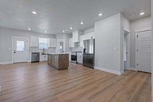 529 S Cutler Ave - Photo 1 of 1