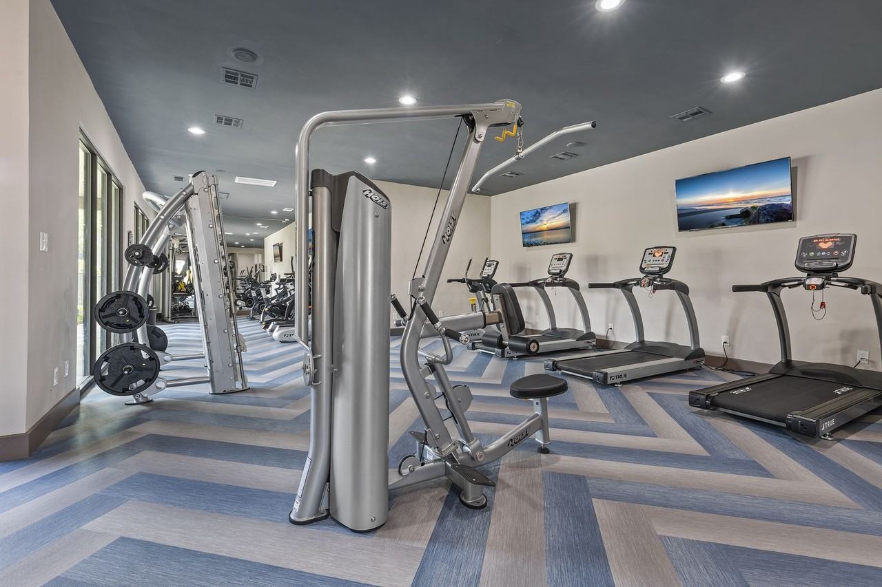 Crossroads Ranch - Photo 5 of 10