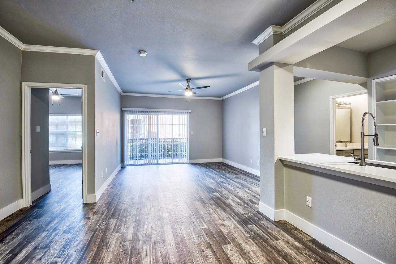 Crossroads Ranch - Photo 6 of 10