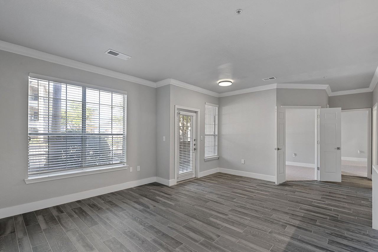 Florence - Photo 7 of 28