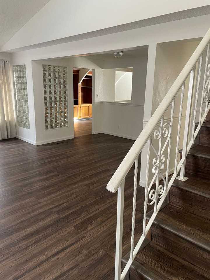 6249 Enchanted Valley Dr - Photo 7 of 10