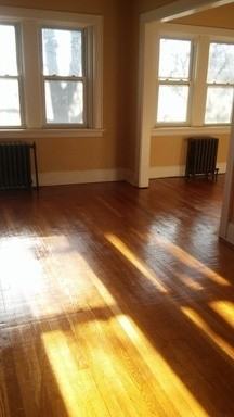 523 Oak St - Photo 2 of 16