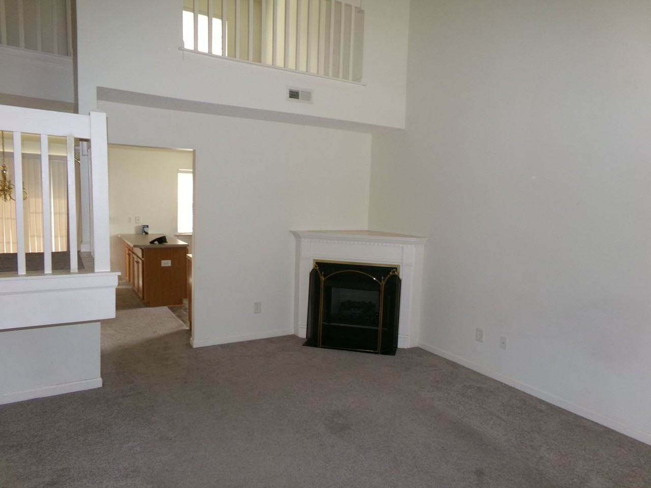 211 Malamute Ln - Photo 3 of 19