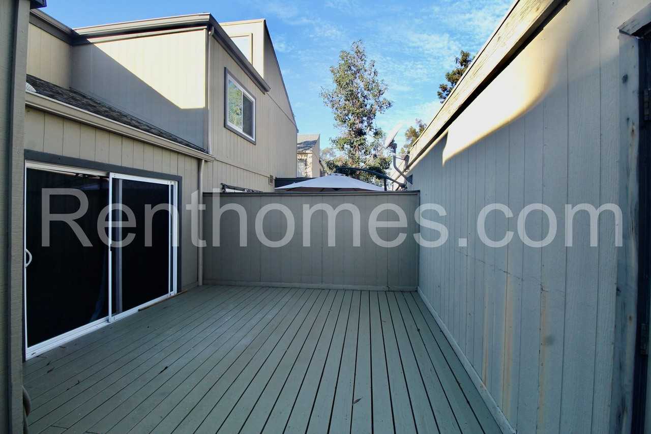 10615 Caminito Memosac - Photo 3 of 25