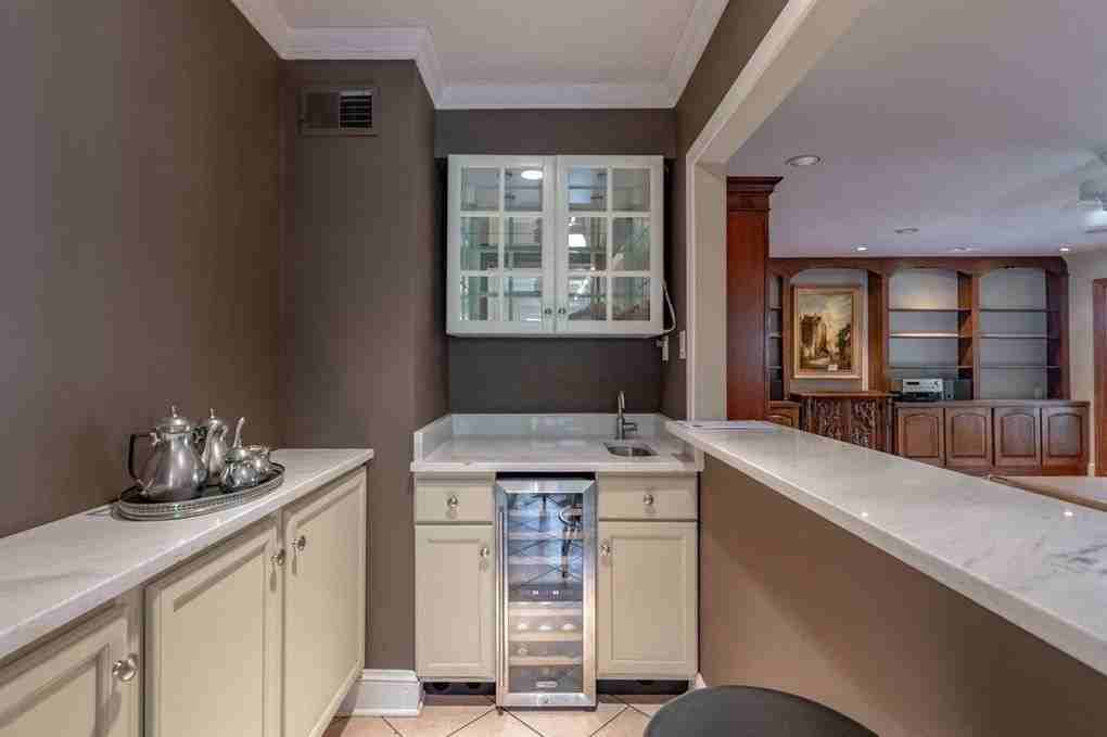 5646 Glade View Dr - Photo 7 of 19