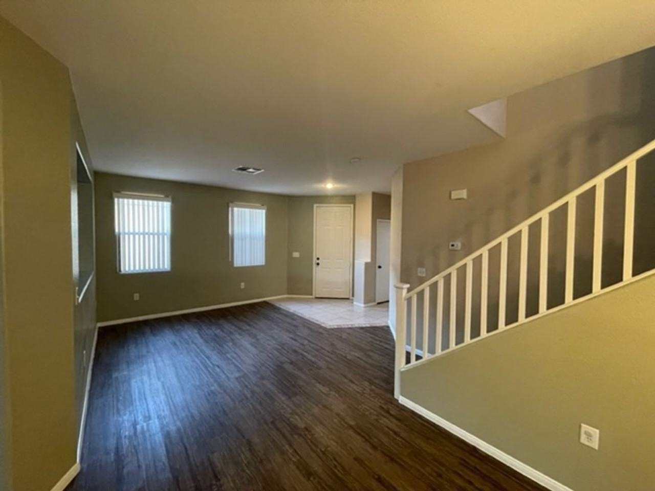 207 Rusty Plank Ave - Photo 2 of 22