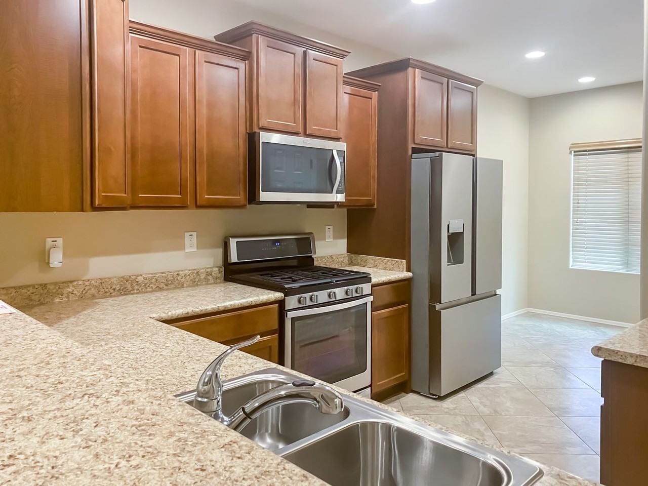 20575 N 260th Ln - Photo 2 of 19