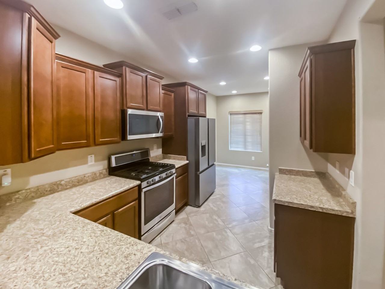 20575 N 260th Ln - Photo 3 of 19