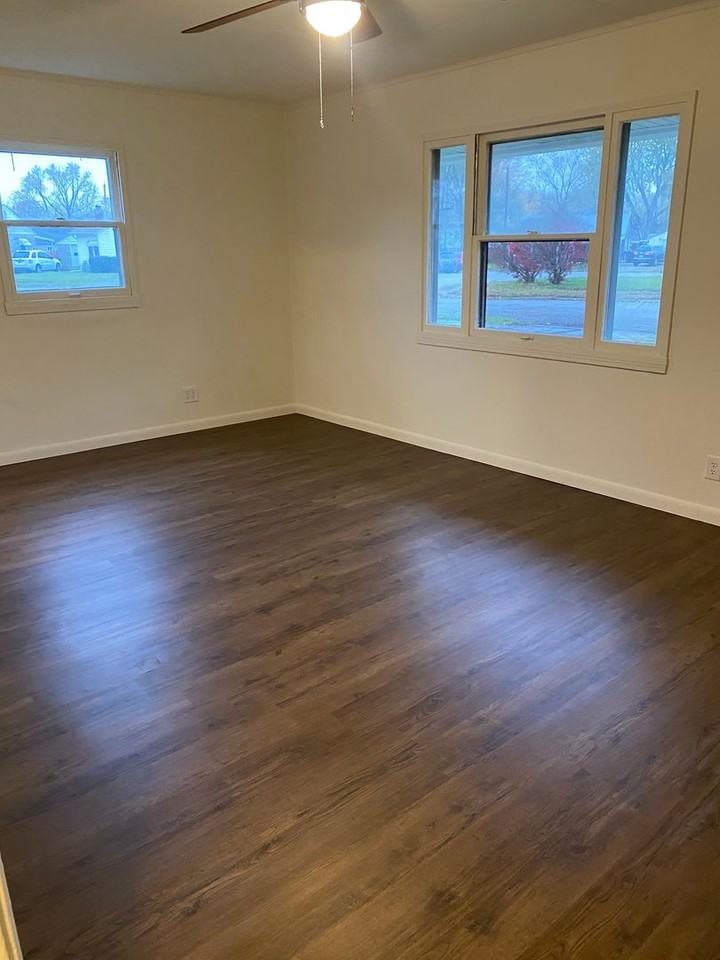 2903 Prairie Ln - Photo 2 of 15