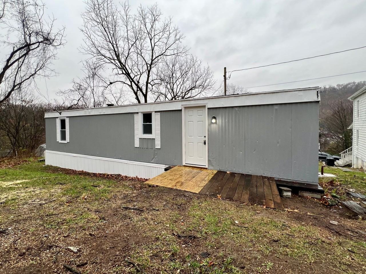 20 Laurel Hill Ln - Photo 3 of 12