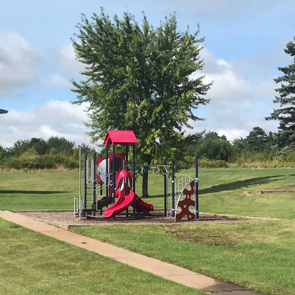 Meadowview Apartments - Photo 5 of 5