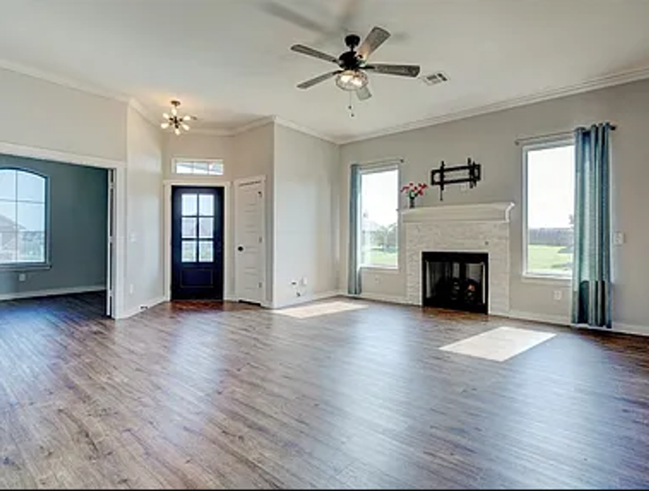 8000 Nw 160th Ter - Photo 7 of 31