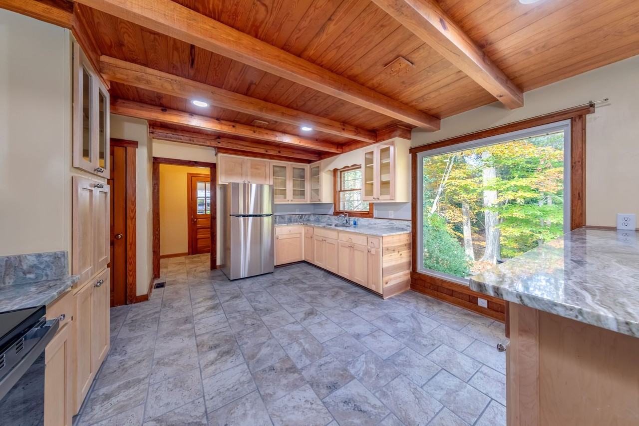 107 Lorac Ct - Photo 7 of 25