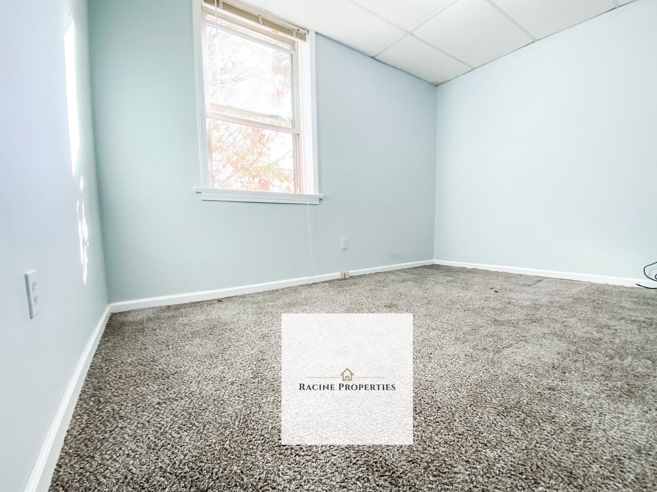 104 Court Street - Photo 3 of 6