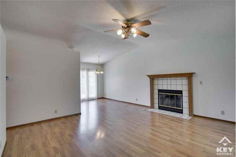 2310 N Ridgewood Dr - Photo 2 of 24