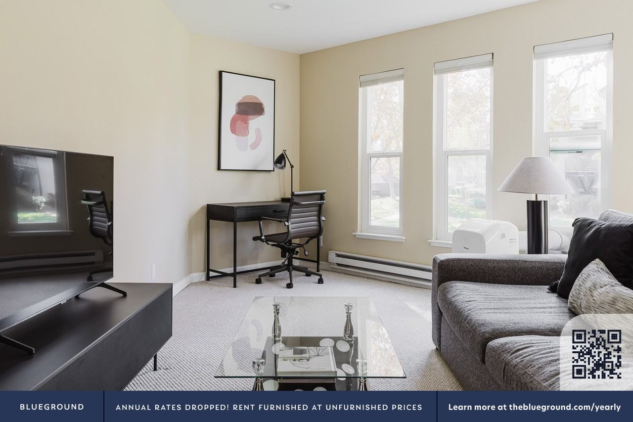 1995 Barrymore Cmn #1753 - Photo 4 of 27