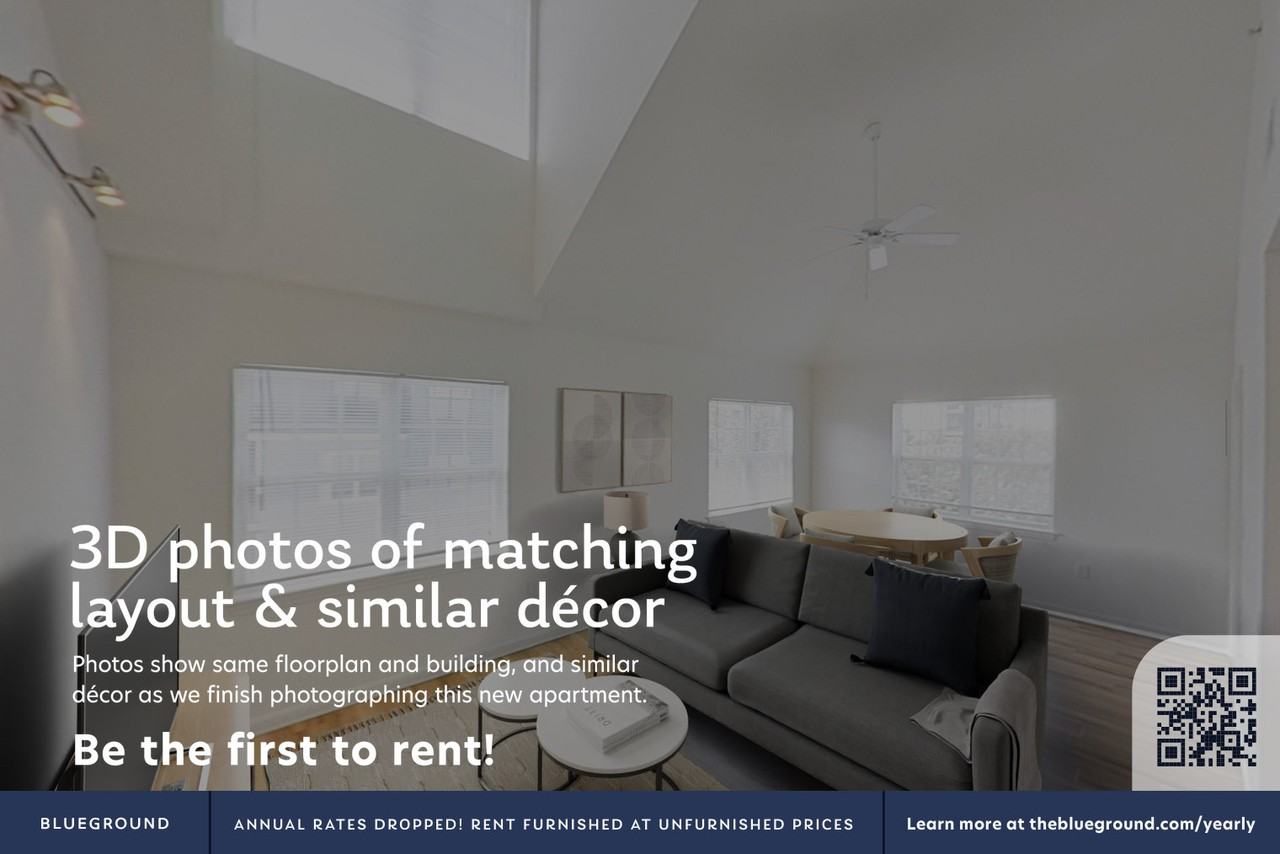 152 Shipyard Drive - Photo 3 of 15