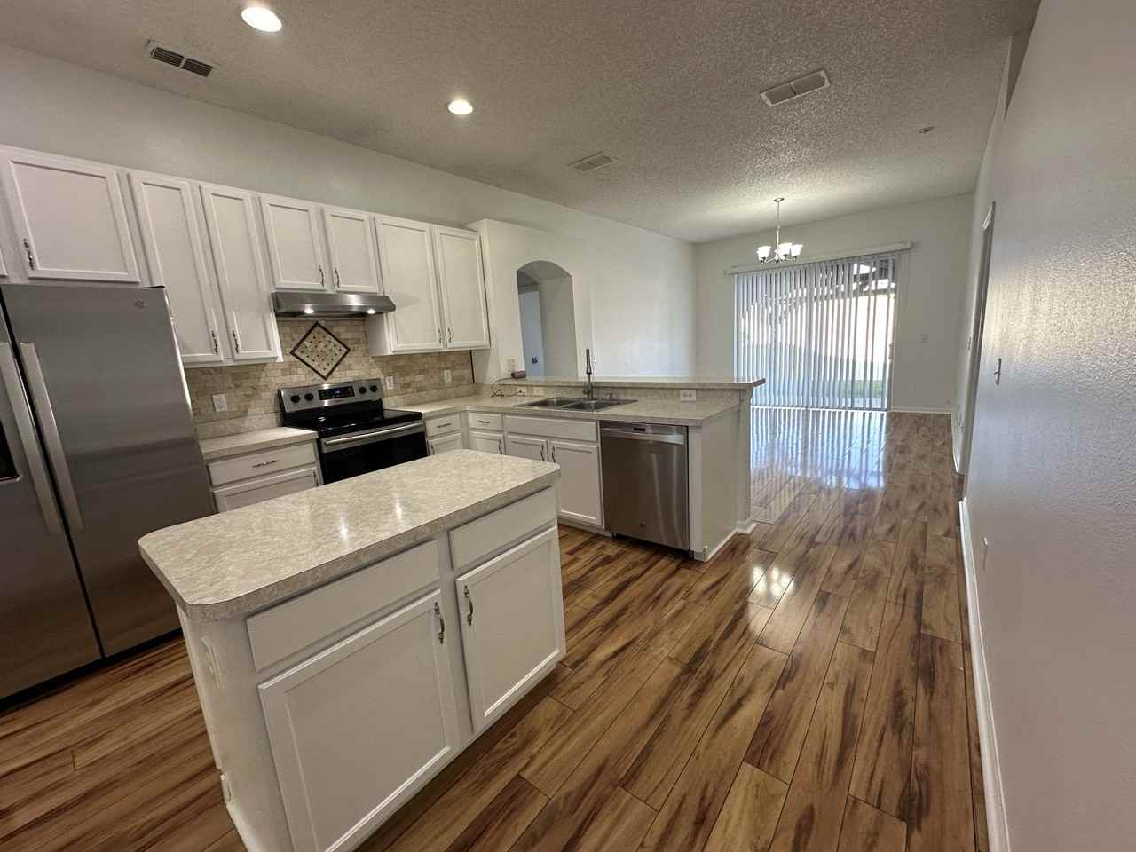 140 Bramley Ct #NA - Photo 3 of 11