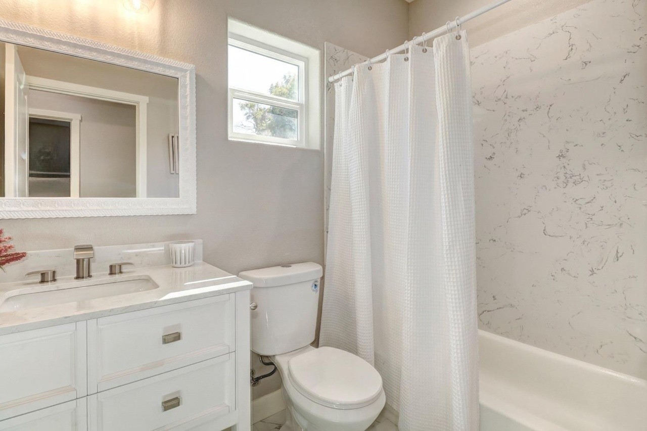 3960 Broadway #2 - Photo 2 of 19