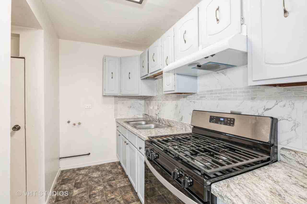 5541 Allemong Dr #5541 - Photo 5 of 11