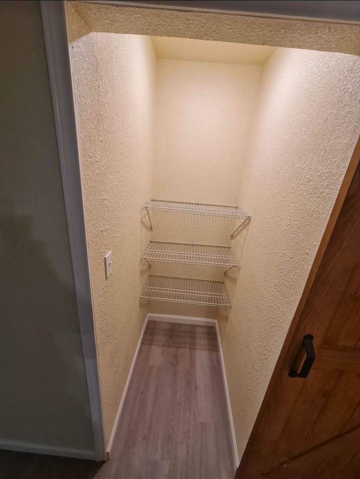 551 Oak Lawn Dr #2 - Photo 5 of 16