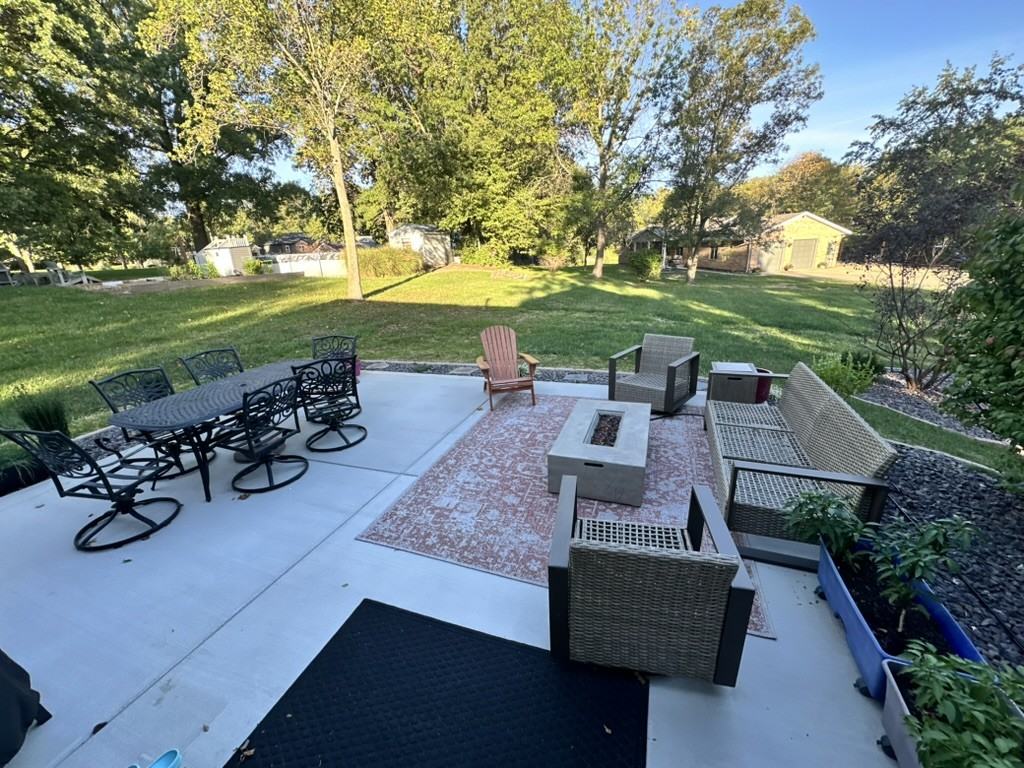 327 Bass Dr #NA - Photo 2 of 10