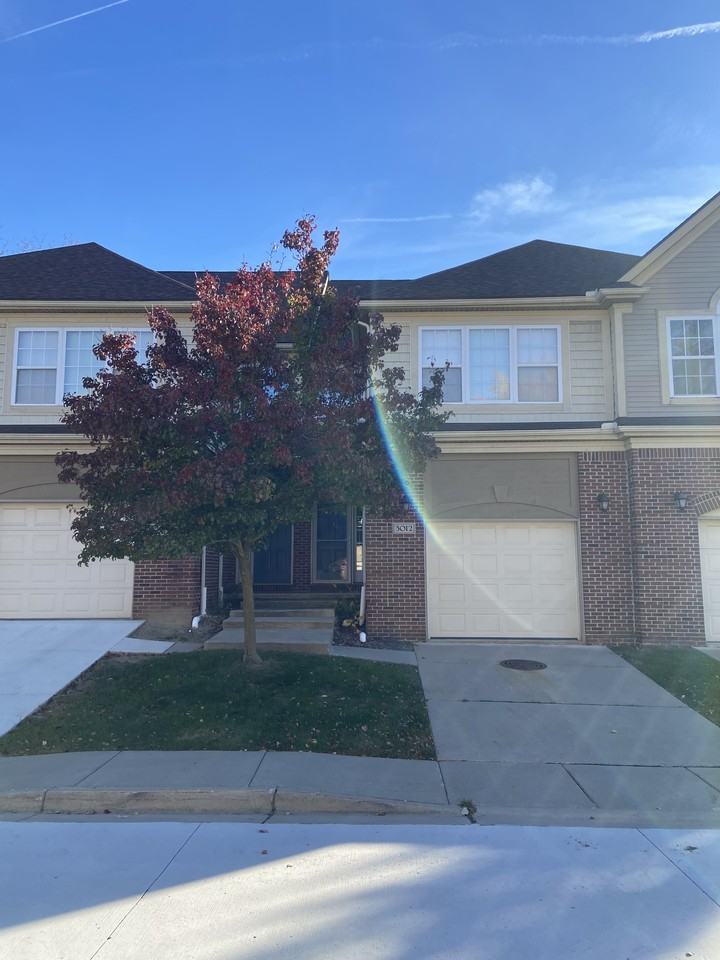 3012 Aspen Ln - Photo 2 of 50